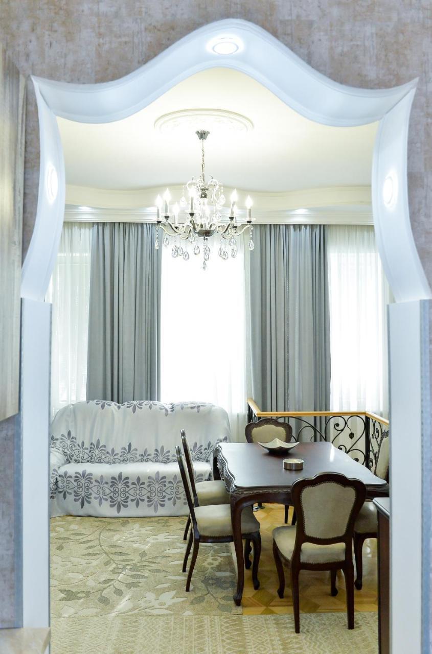 Bibi Hotel Kutaisi Luaran gambar